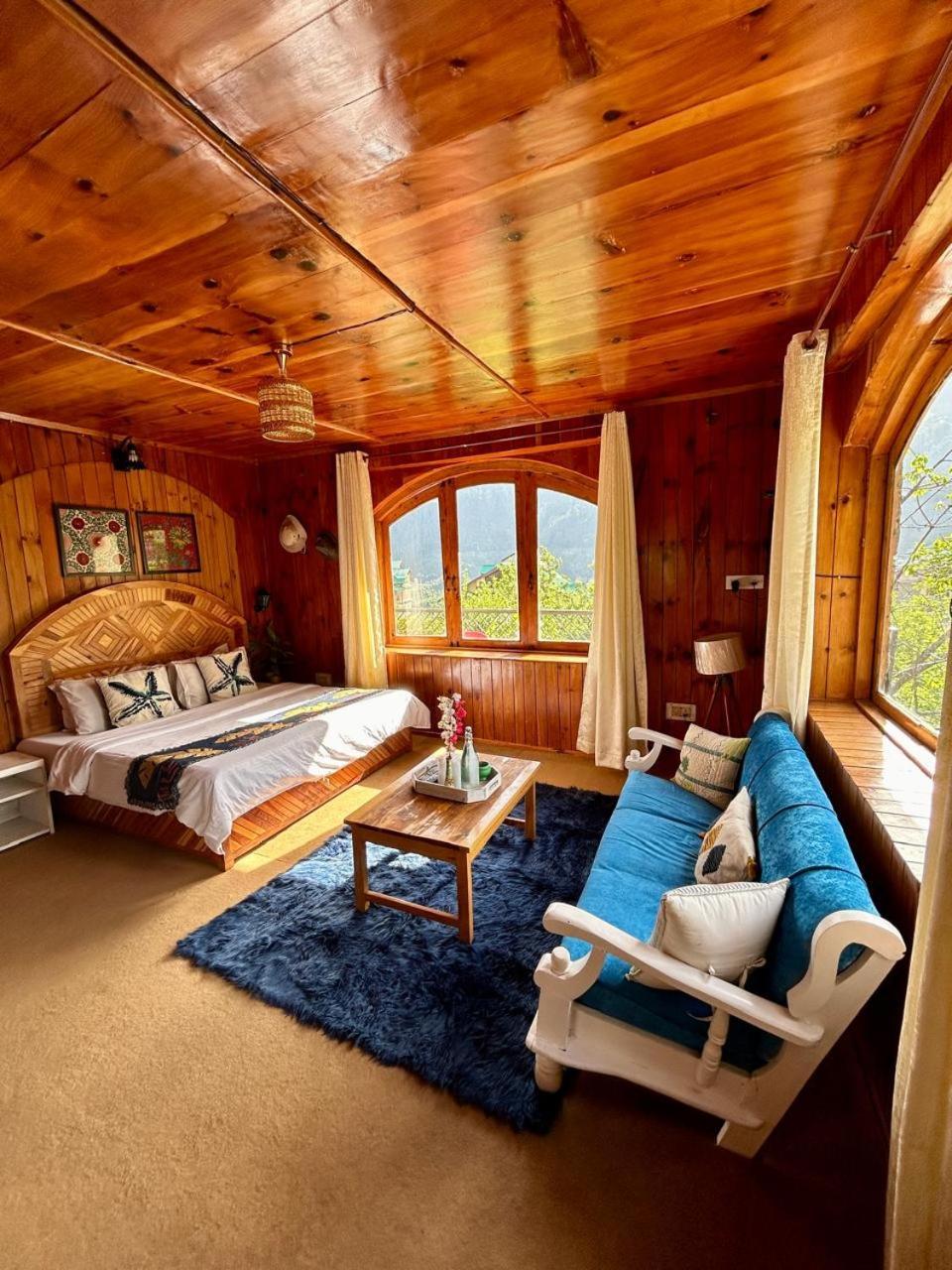 The Woodshed Villa Manāli Eksteriør billede
